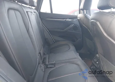 2018 BMW X1 xDrive28I z USA, uszkodzony, nr VIN WBXHT3C36J5K24933